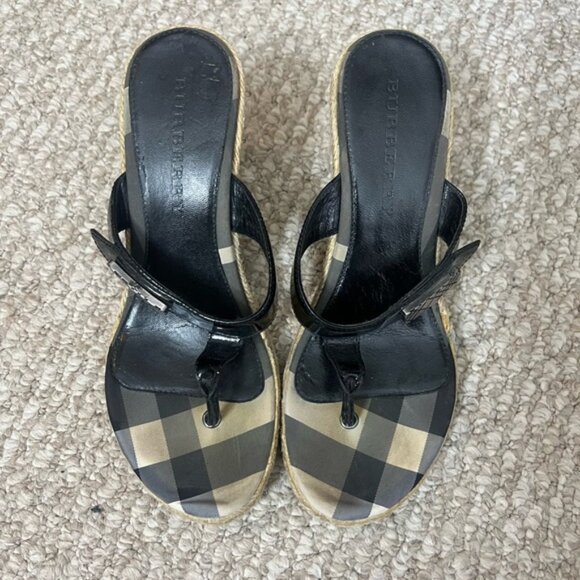 Burberry Nova Check Plaid Wedge Espadrille Sandals Size 39 Black - Picture 2 of 10
